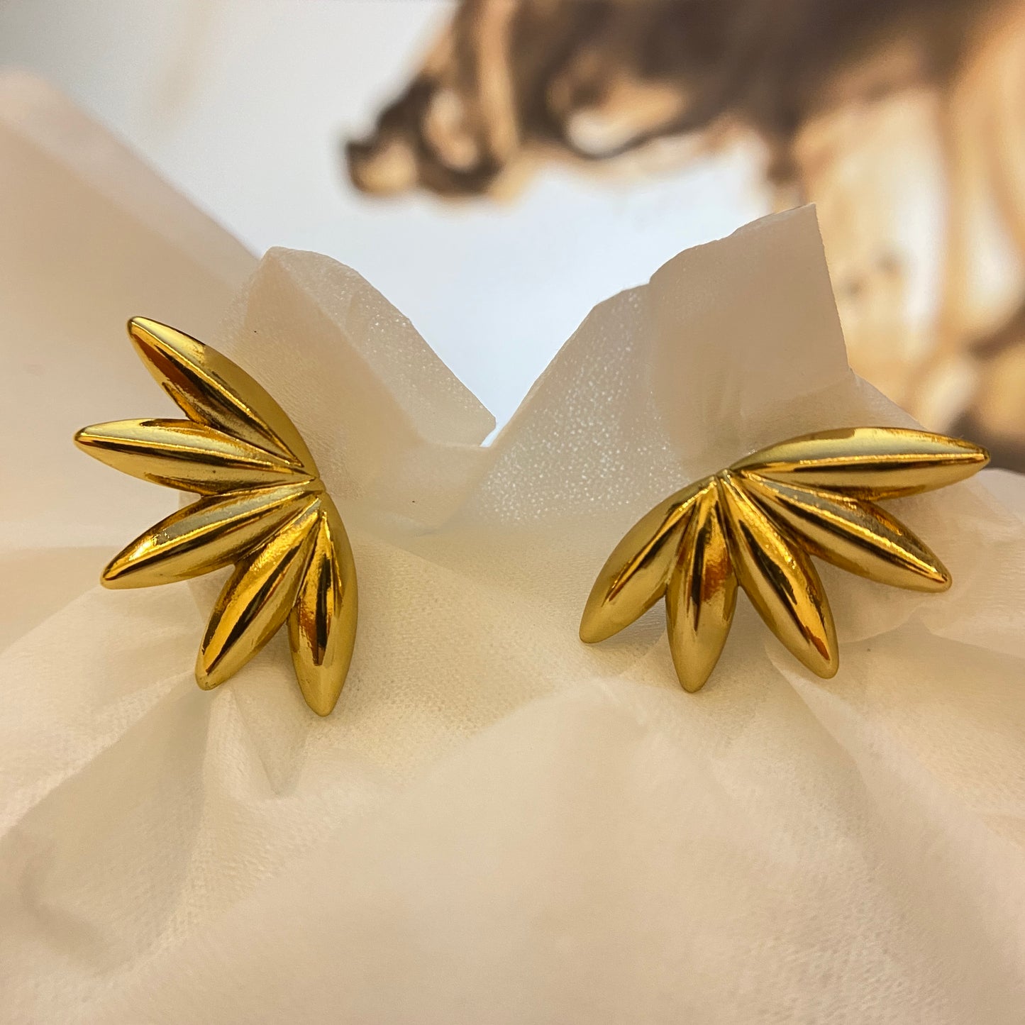 Flora Ray Earring