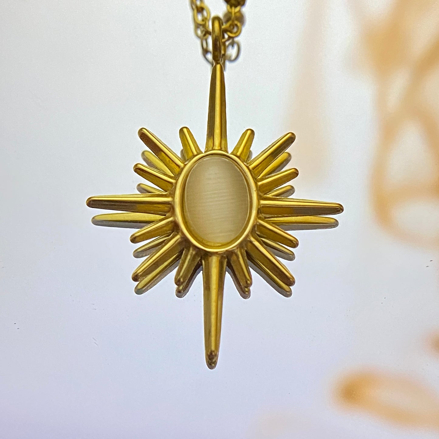 Beige Sunny Glow Necklace