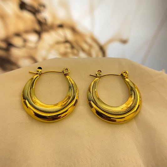 Soma Curve Earring