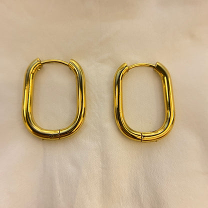 Golden Frame Earring