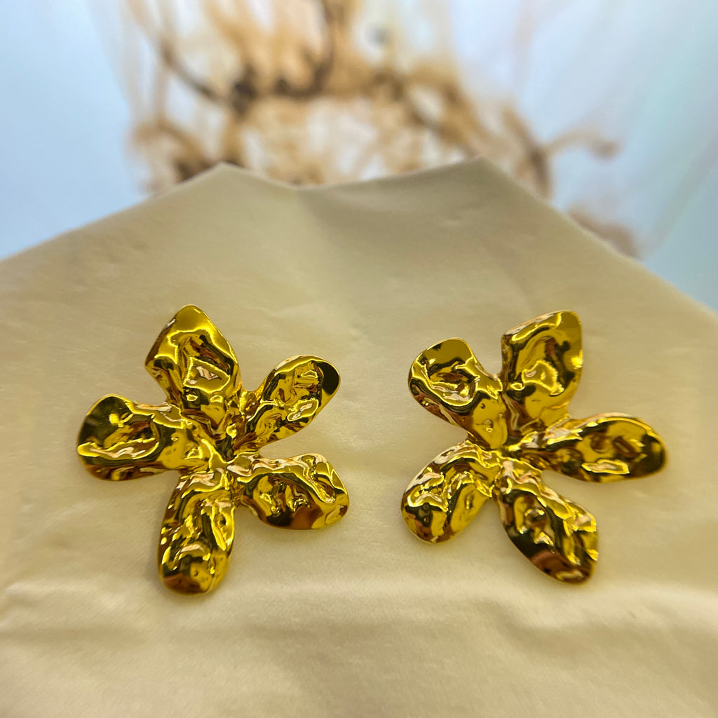 Hot Mess Bloom Earrings