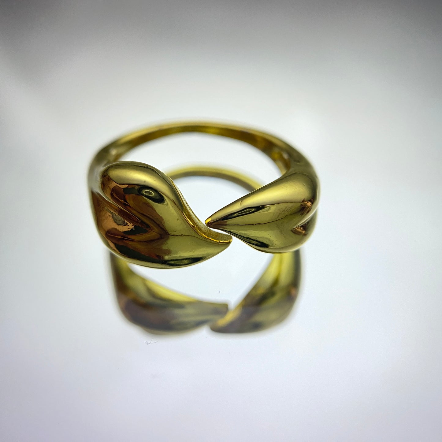 Front view of Twilight Kisses Ring 